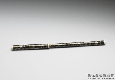 图片[2]-Writing brush with clouds and bats pattern in gold tracing on black lacquer, Qing dynasty (1644-1911)-China Archive